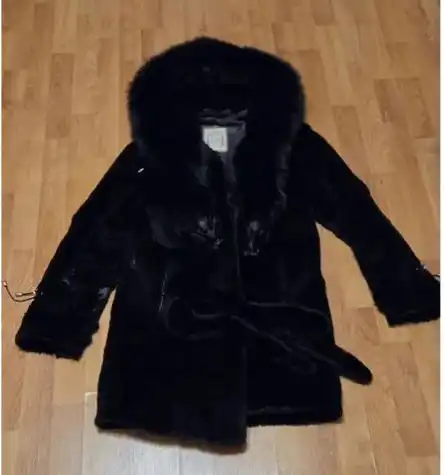 Продам шубку, размер 44 - Верхняя одежда (Одежда) в Томск
