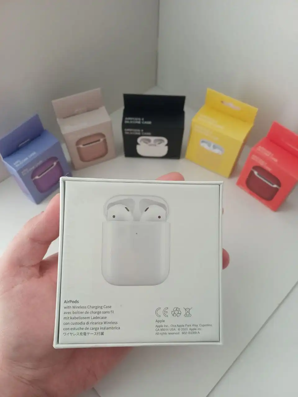 Продажа AirPods 4 и AirPods 2 - Аудиотехника (Электроника) в Томск