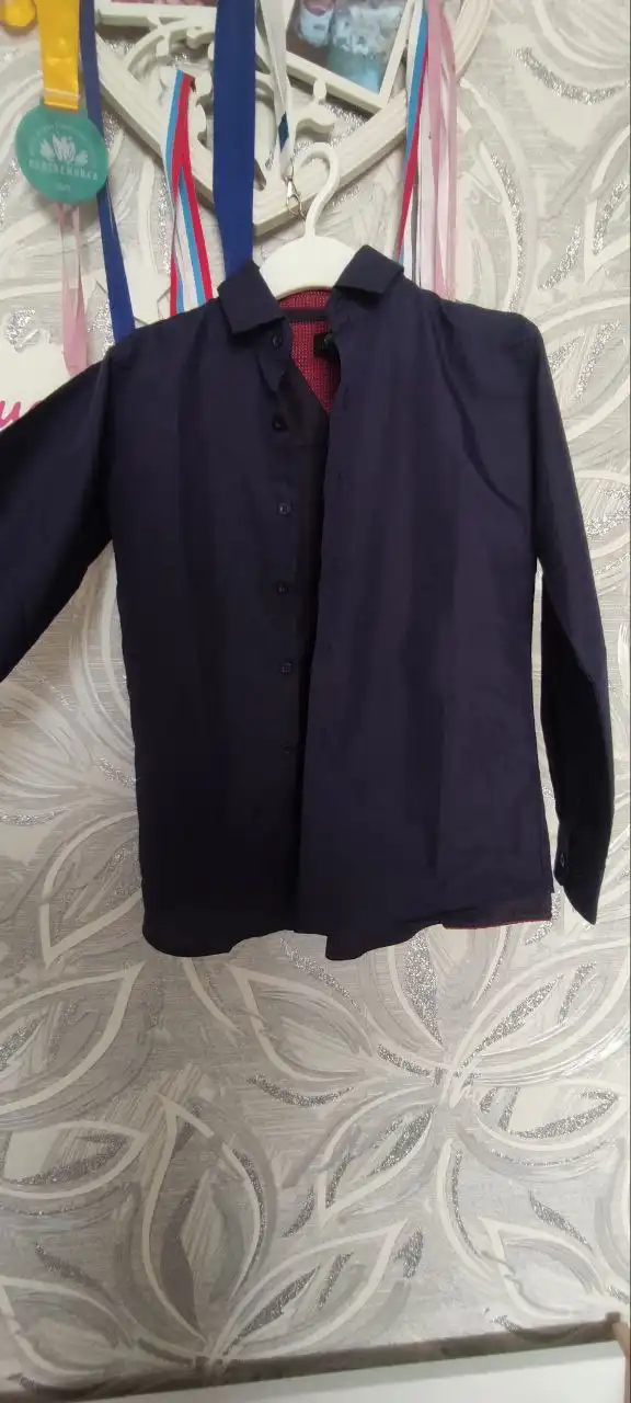 Продажа рубашек для детей 8-9 лет - Детская одежда (Одежда) в Томск