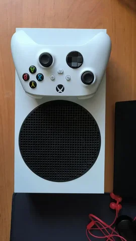 Xbox Series S в отличном состоянии - Бытовая техника в Томск