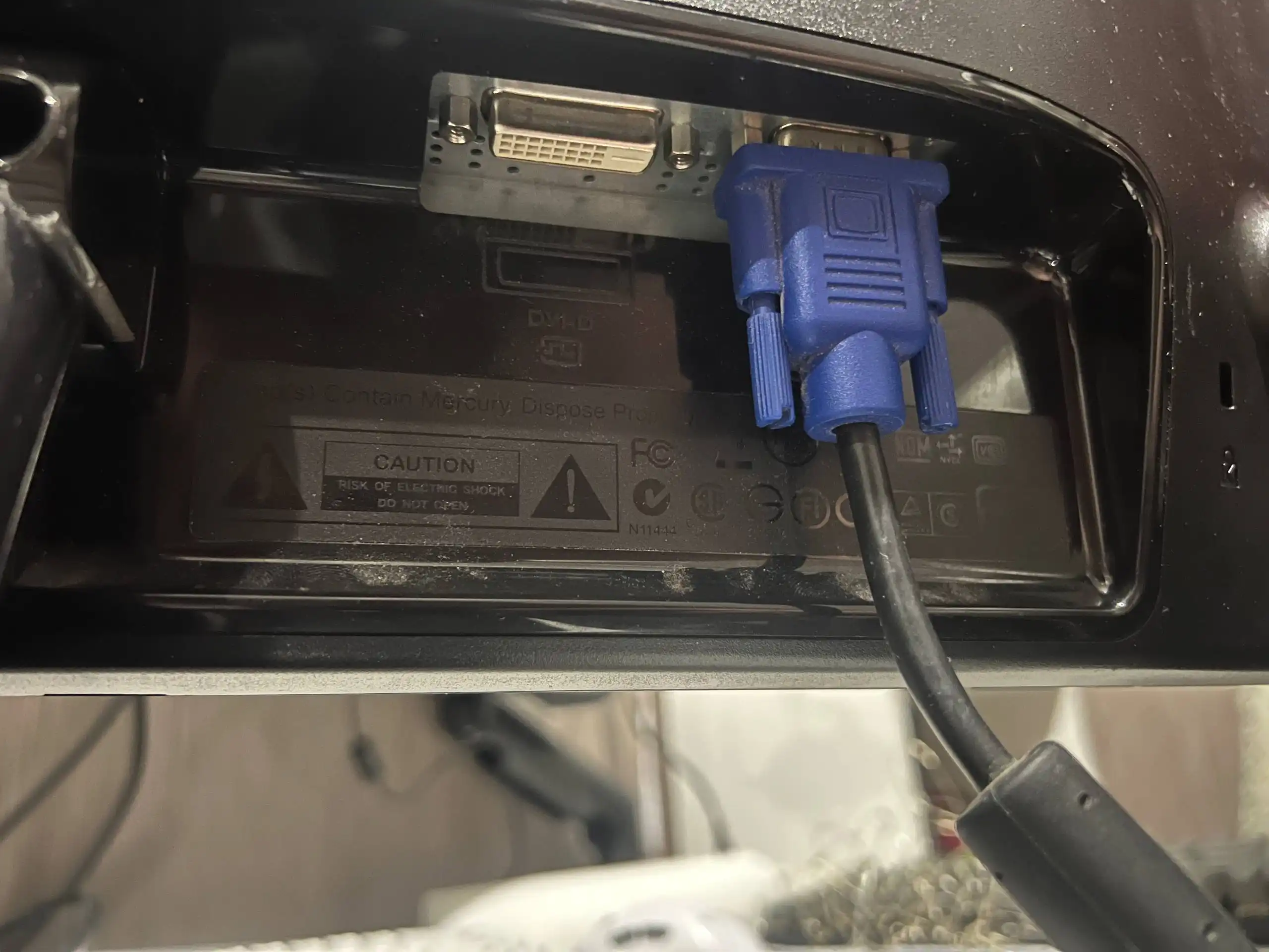 Монитор BENQ с битым пикселем - Мониторы (Электроника) в Томск