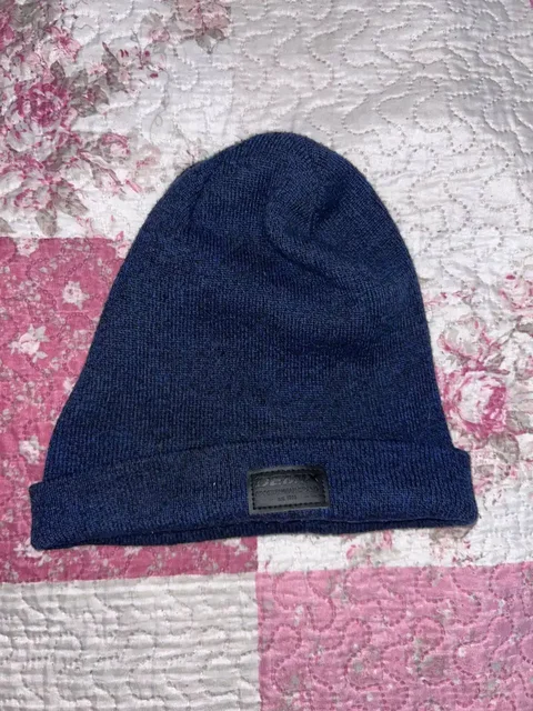 Продажа зимней и повседневной одежды различных размеров - Детская обувь в Томск