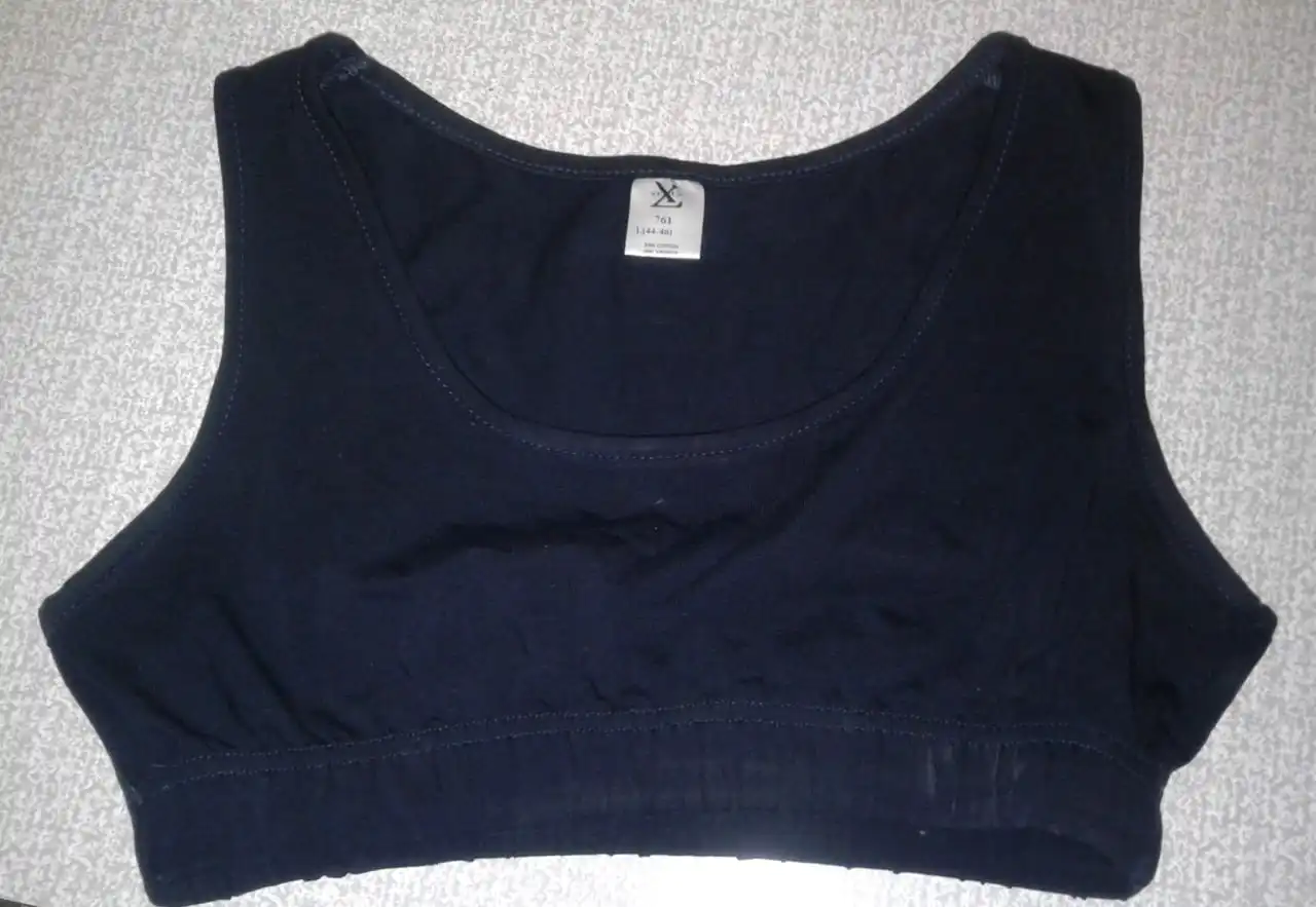 Спортивный топ женский черный новый - Спортивная одежда (Одежда) в Томск