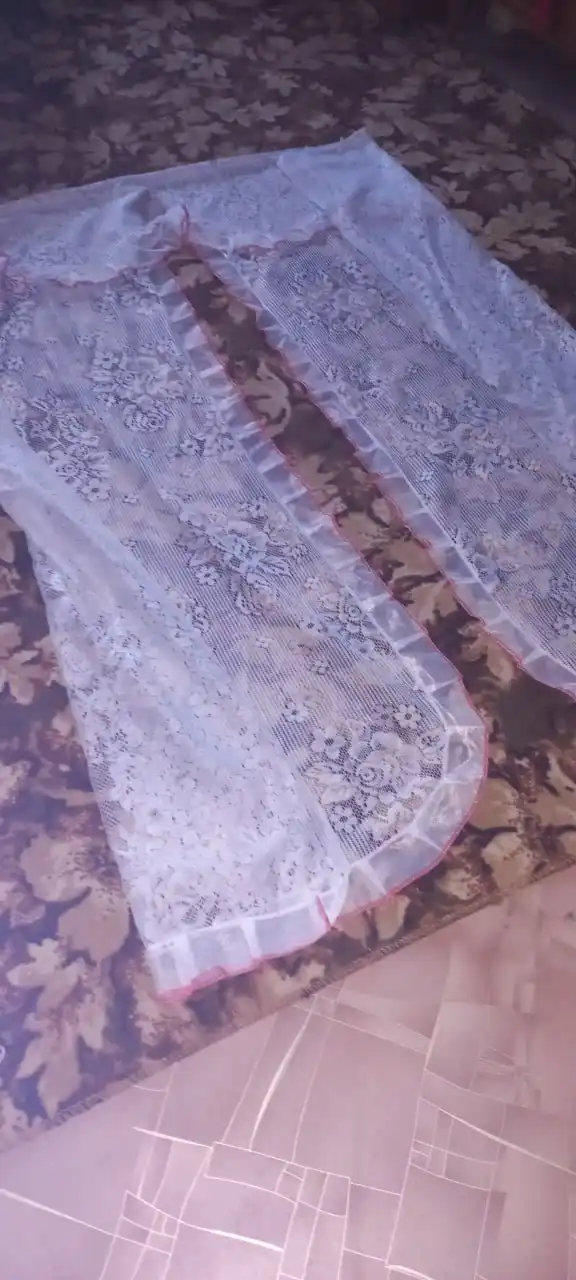 Продажа БУ полупрозрачных штор тюль на зажимах - Шторы (Для дома и дачи) в Томск