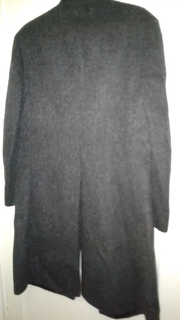 Мужское пальто темно-серого цвета - Верхняя одежда (Одежда) в Томск