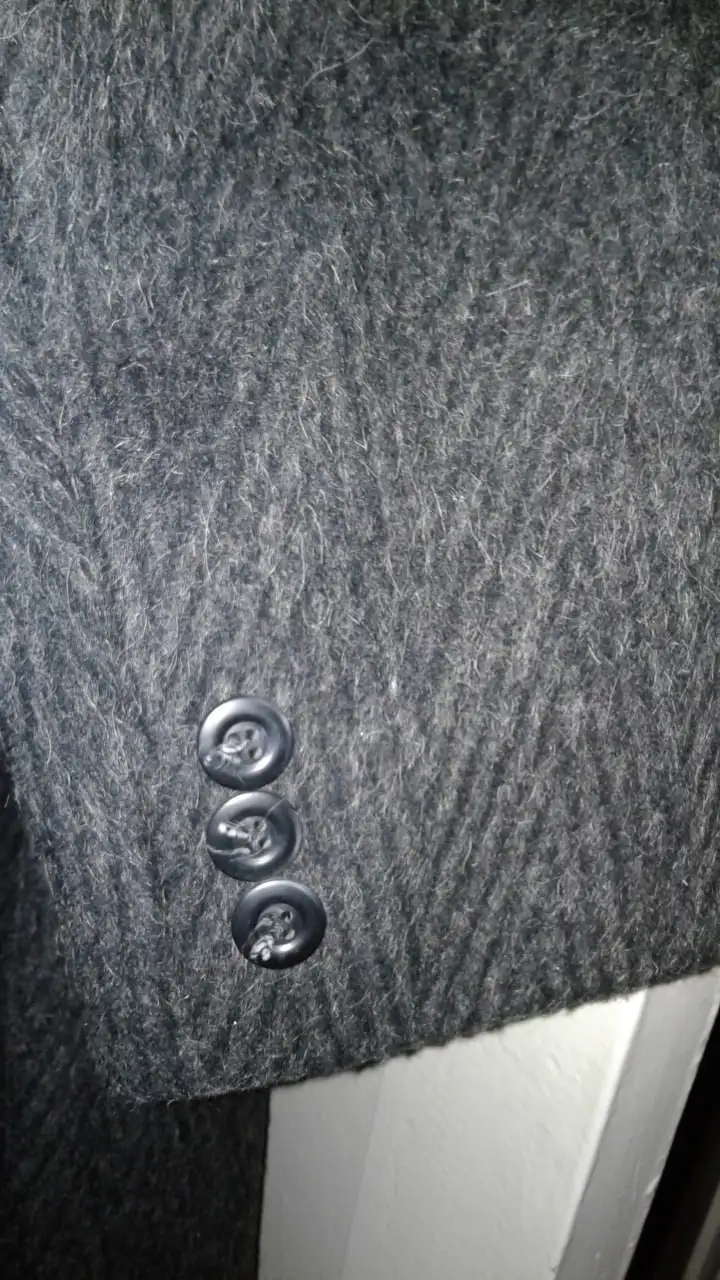 Мужское пальто темно-серого цвета - Верхняя одежда (Одежда) в Томск