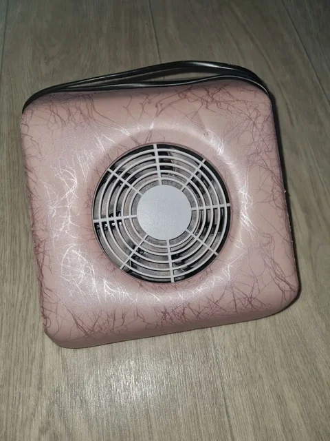 Маникюрная вытяжка Lidan 25W - Коллекционные игрушки в Томск