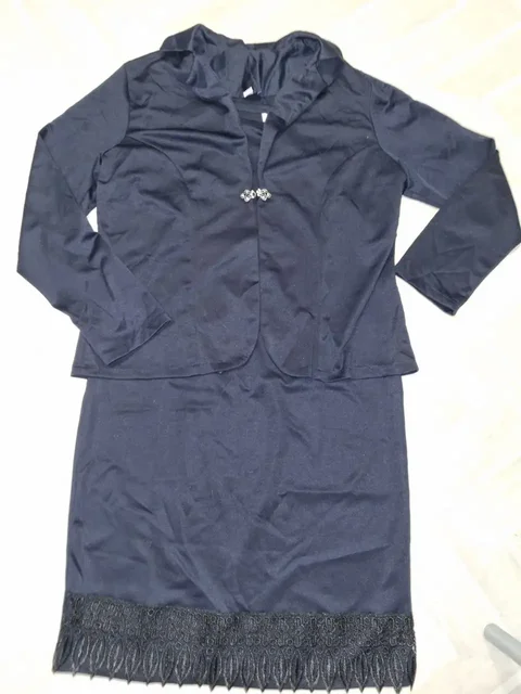 Пиджак-платье костюм размер 48-50 - Блузки в Томск