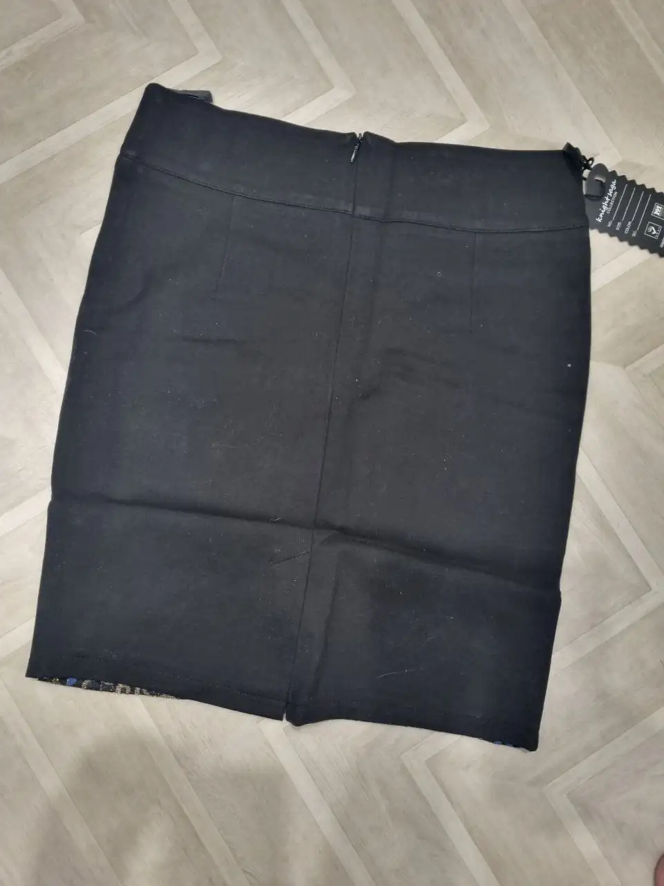 Новая юбка рр 42 - Юбки (Одежда) в Томск