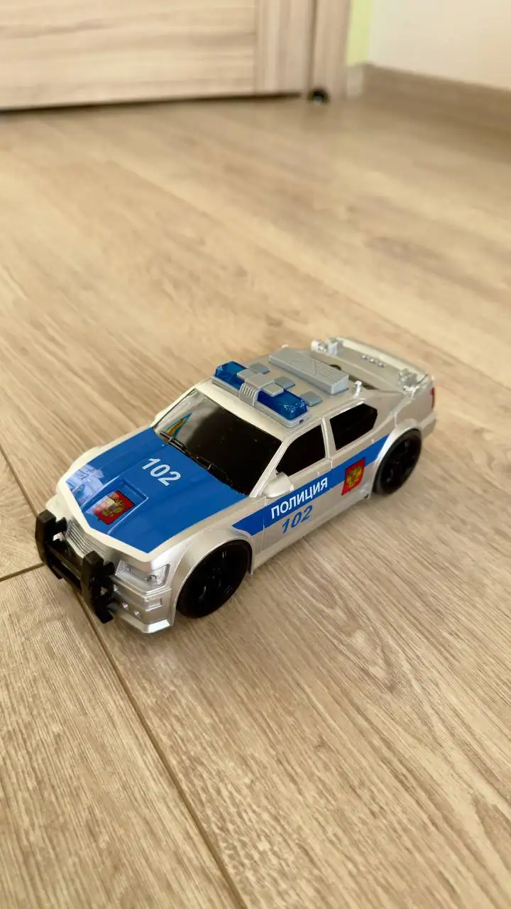 Продажа коллекционных машинок с эффектами - Коллекционные игрушки (Хобби и отдых) в Томск