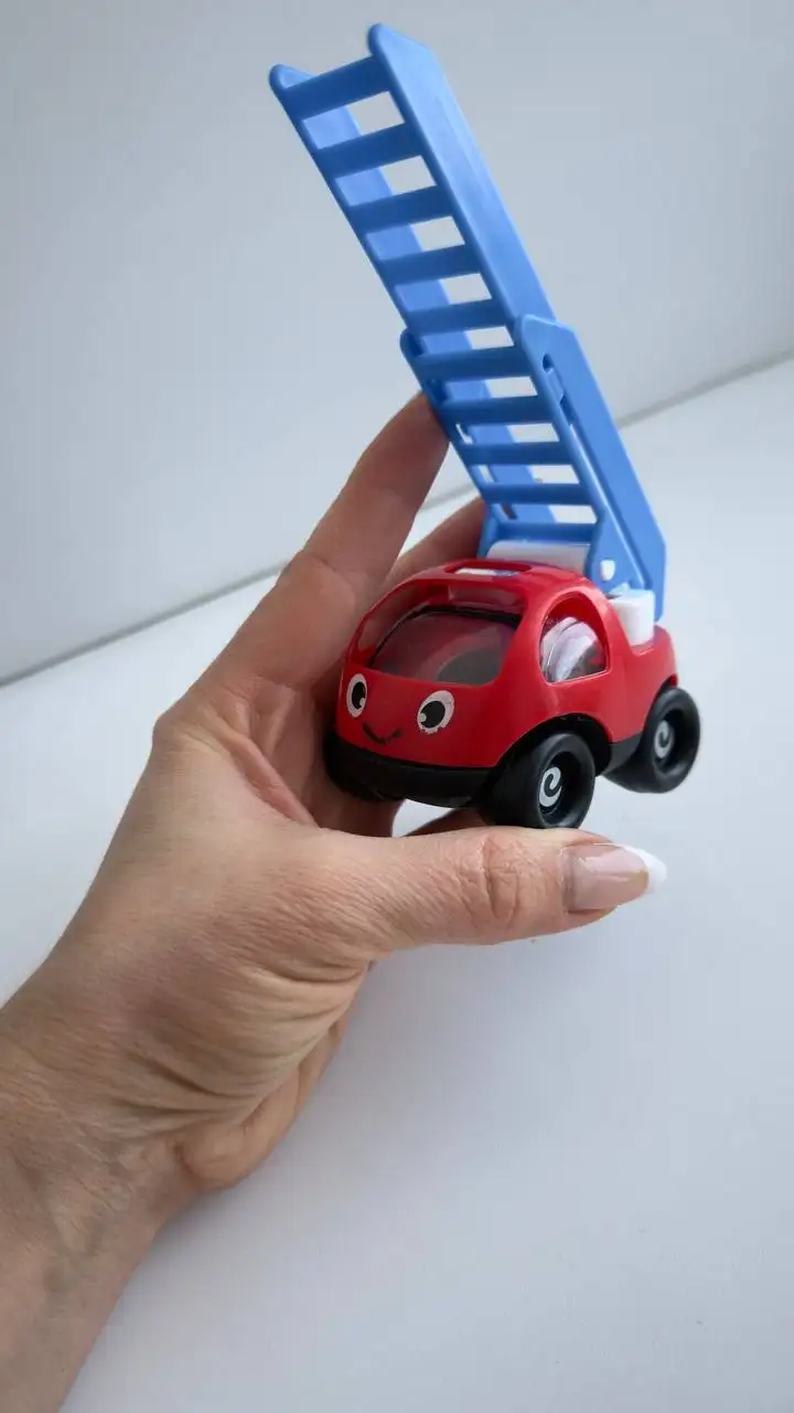 Продажа коллекционных машинок с эффектами - Коллекционные игрушки (Хобби и отдых) в Томск