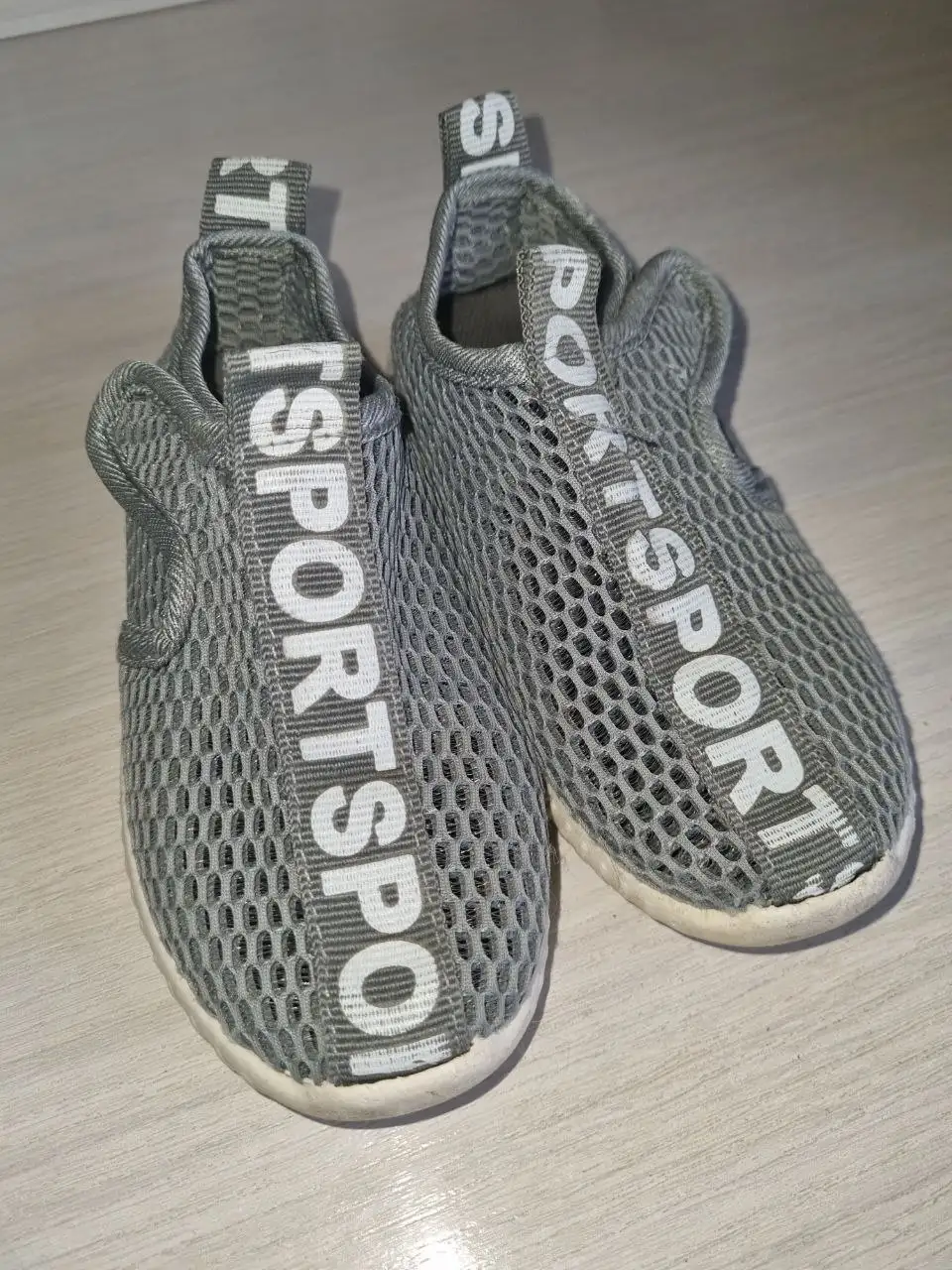 Кеды в сеточку размер Рр25см - Обувь (Одежда) в Томск