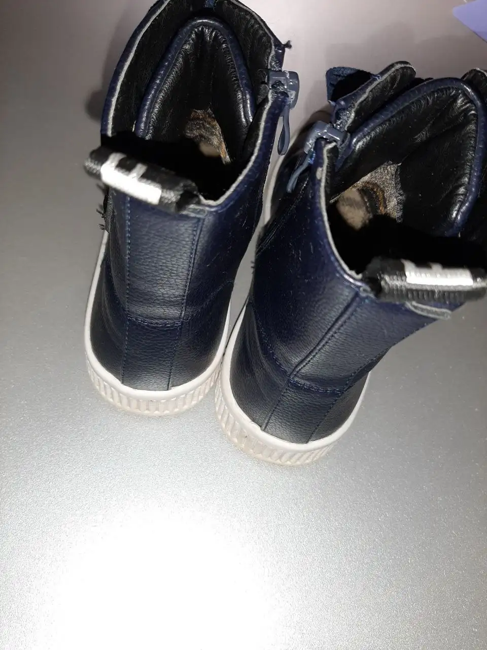 Продам ботинки Рр32 - Обувь (Одежда) в Томск