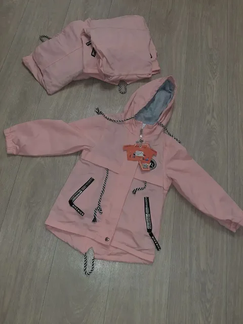 Ветровка новая - Блузки в Томск