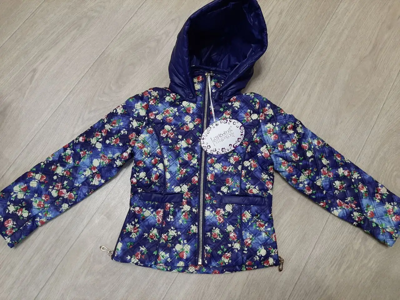 Куртка демисезонная новая размер 98 - Верхняя одежда (Одежда) в Томск
