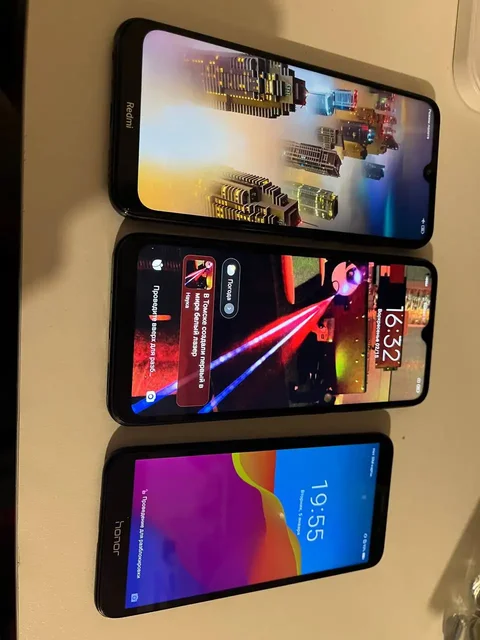 Продам три б/у телефона: Redmi Note 8T, Redmi 9A, Honor 7A - Смартфоны в Томск