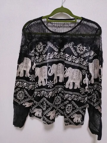 Одежда размер 46-48 - Блузки в Томск