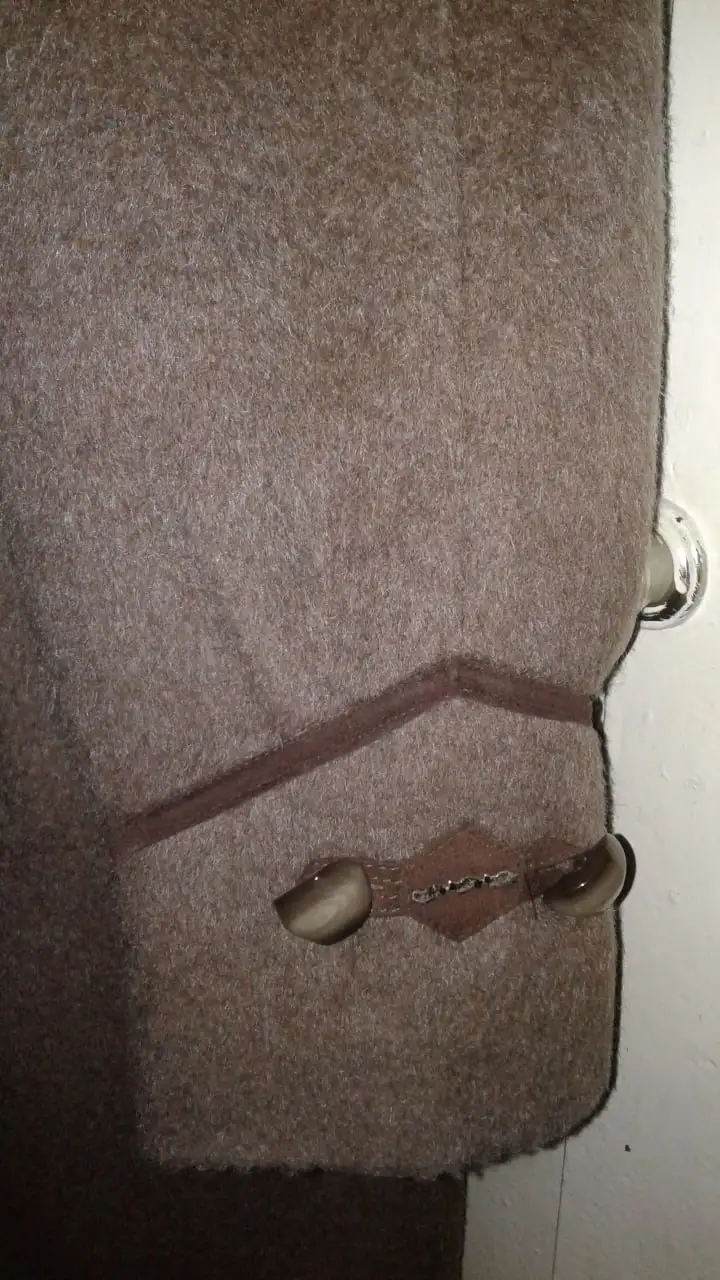 Женское пальто BERGHAUS из натуральной шерсти и ламы - Верхняя одежда (Одежда) в Томск