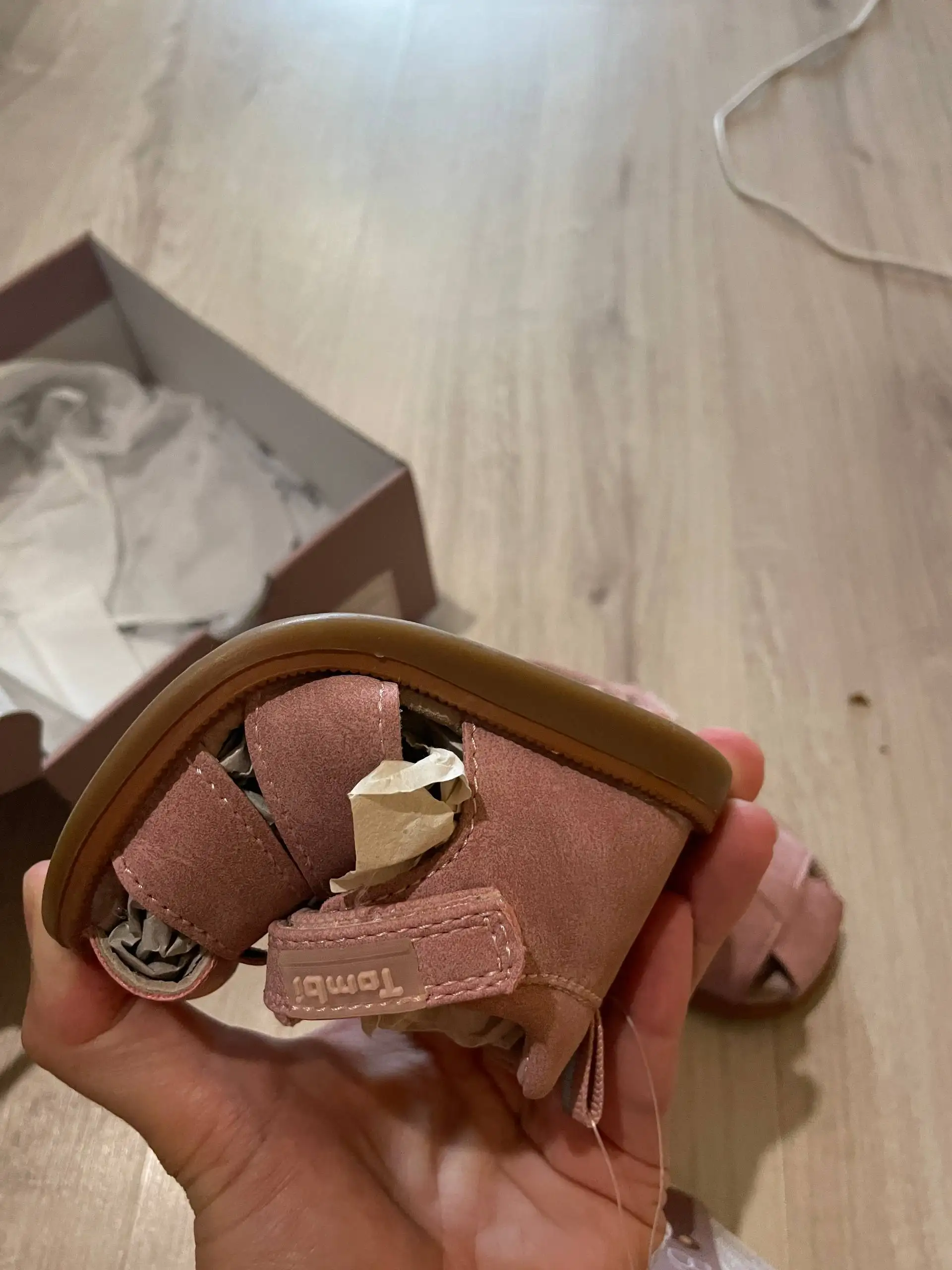 Новые ботинки большемерят - Обувь (Одежда) в Томск