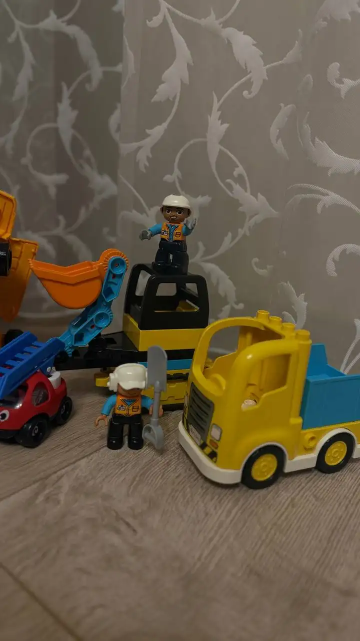 Набор игрушек: машинки, трансформеры, Lego - Игрушки (Товары для детей) в Томск