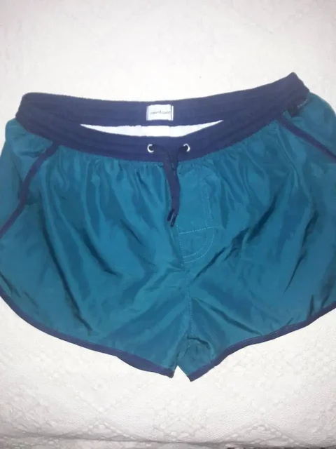 Шорты для плавания на 14 лет б/у - Цветы и растения в Томск