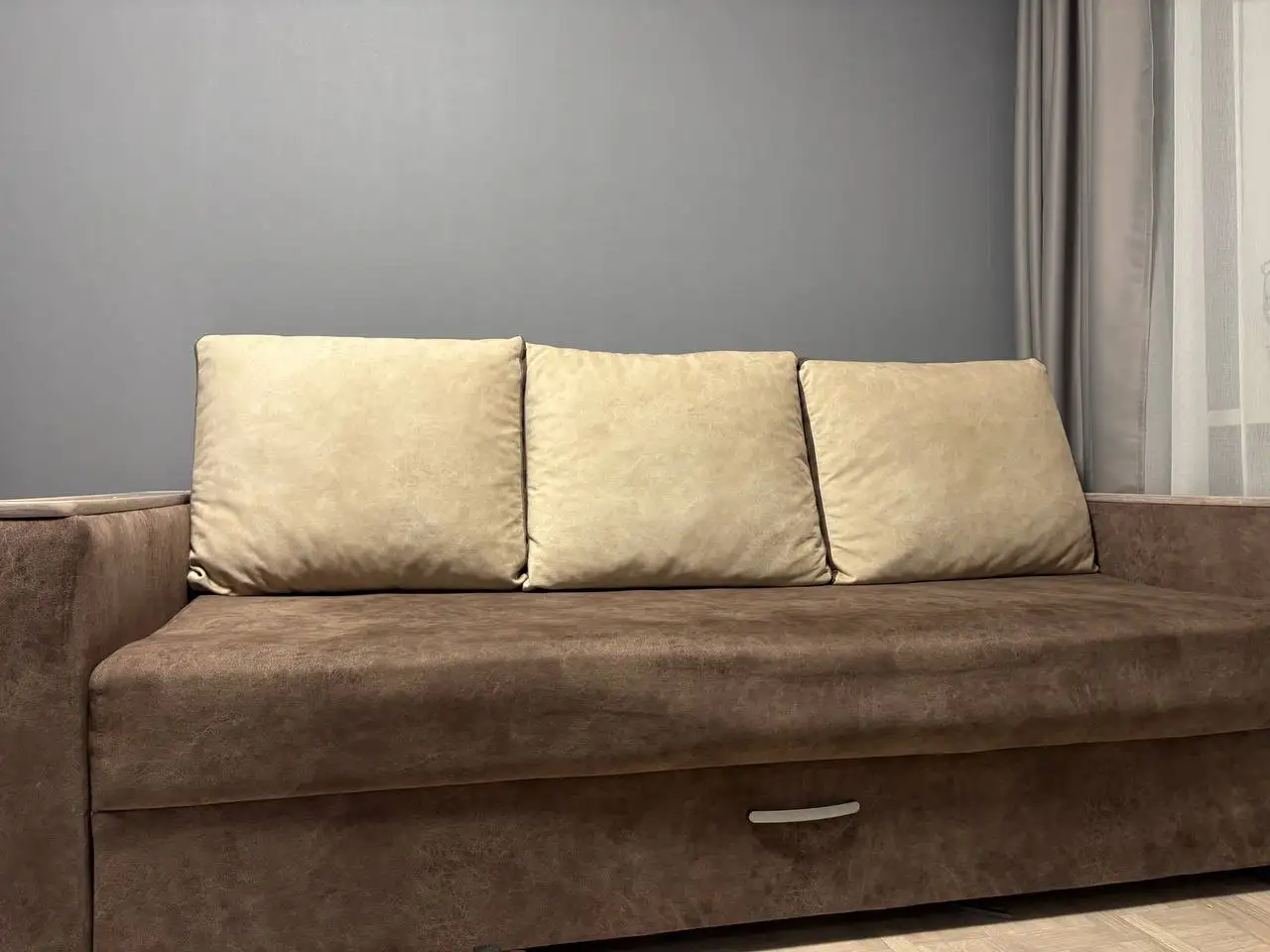 Продам диван с механизмом тик-так 220см - Мебель (Барахолка) в Томск