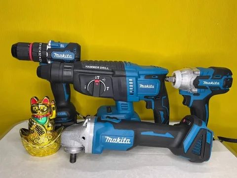 Продам набор электроинструментов 4 в 1 - Электроника в Томск