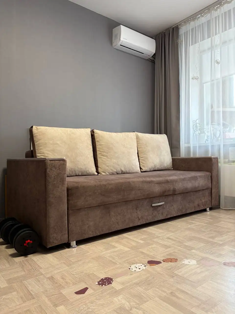 Продам диван с механизмом ТИК-ТАК - Барахолка в Томск