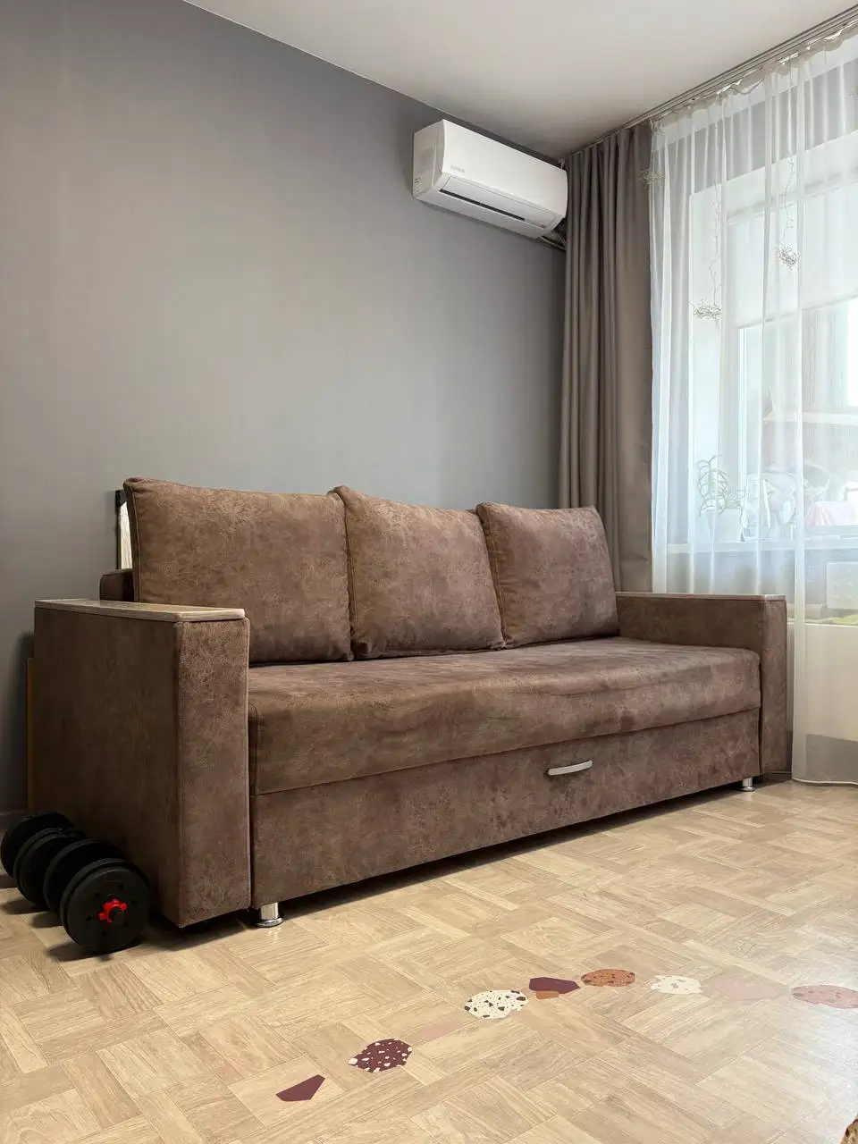 Продам диван с механизмом ТИК-ТАК - Барахолка в Томск