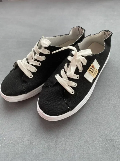 Продам новые кеды размер 37 - Клетки для животных в Томск