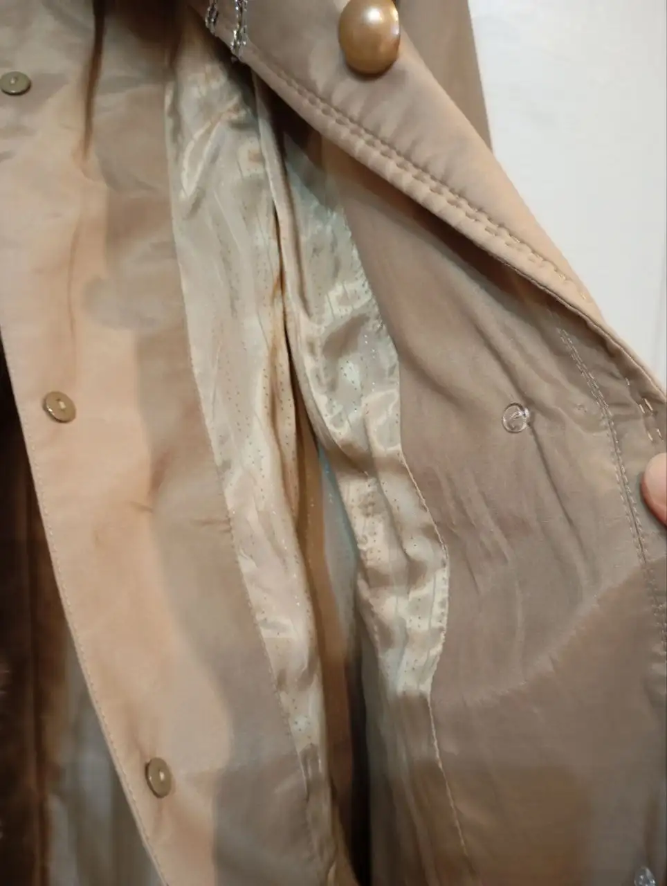 Женское пальто Engoide с натуральным мехом енота - Верхняя одежда (Одежда) в Томск