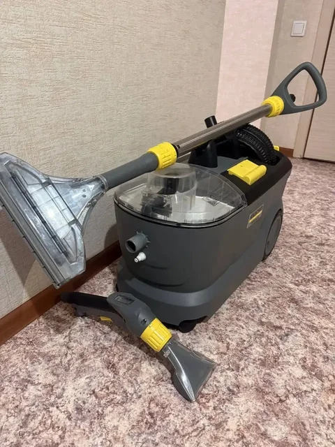 Продаётся моющий пылесос Kärcher Puzzi 10/1 - Кухонные принадлежности в Томск