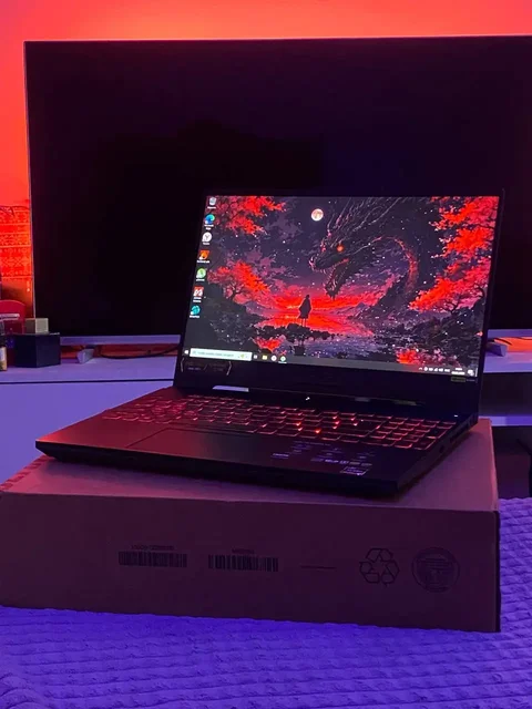 Мощный игровой ноутбук с RTX4060 и Ryzen 5 - Электронные сигареты и вейпы в Томск