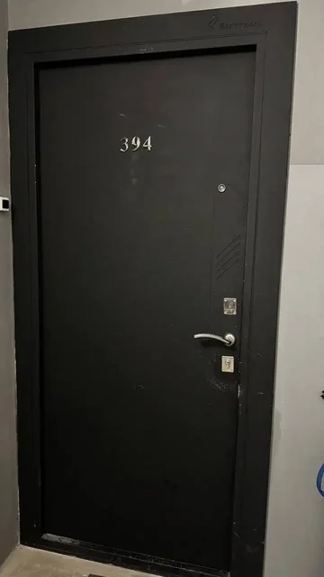 Продам дверь черного цвета - Кухонные принадлежности в Томск