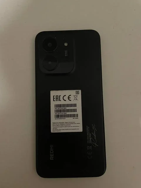 Продам новый телефон с комплектом - Компьютеры в Томск