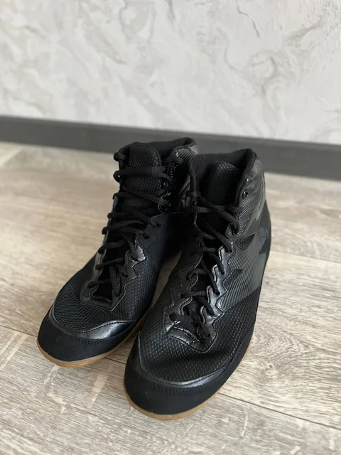 Новые борцовки размер 44 - частное объявление в Томск