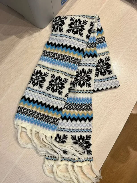 Продам мягкий уютный шарф - Головные уборы в Томск