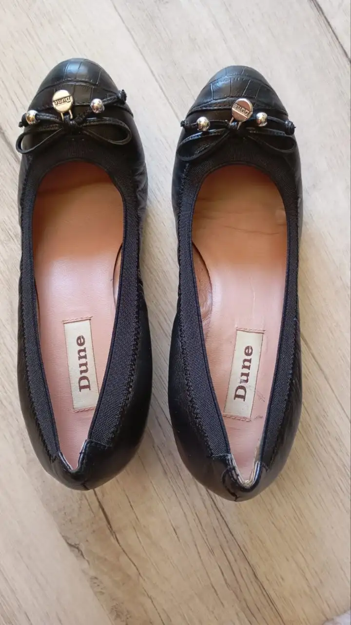 Изящные туфельки 36,5 рр на танкетке - Обувь (Одежда) в Томск