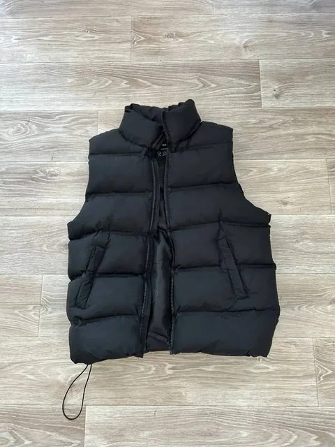 Жилетка в отличном состоянии - Жилетки в Томск