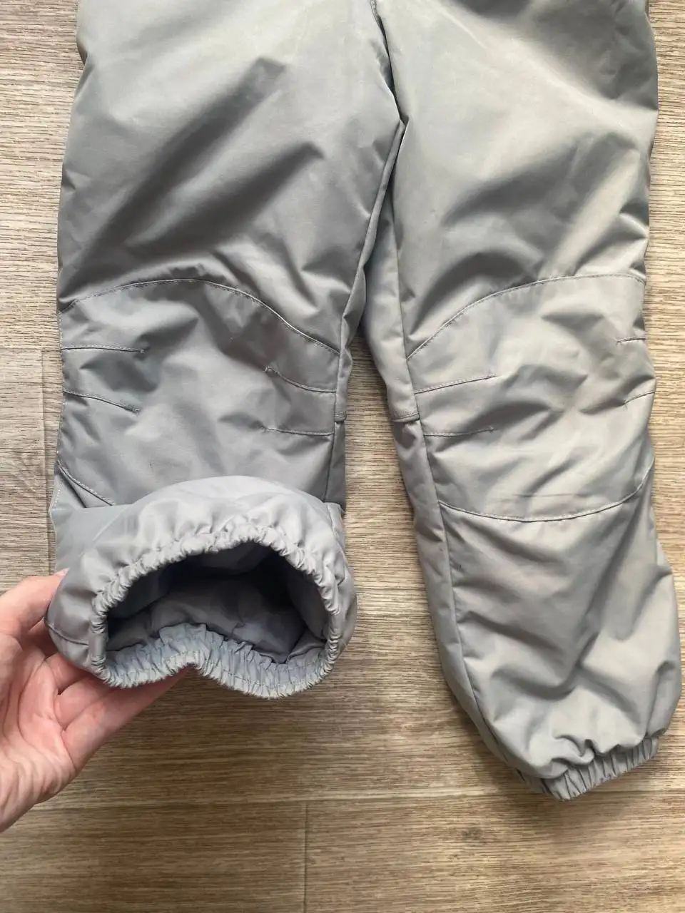 Демисезонный костюм размер 122 - Детская одежда (Одежда) в Томск