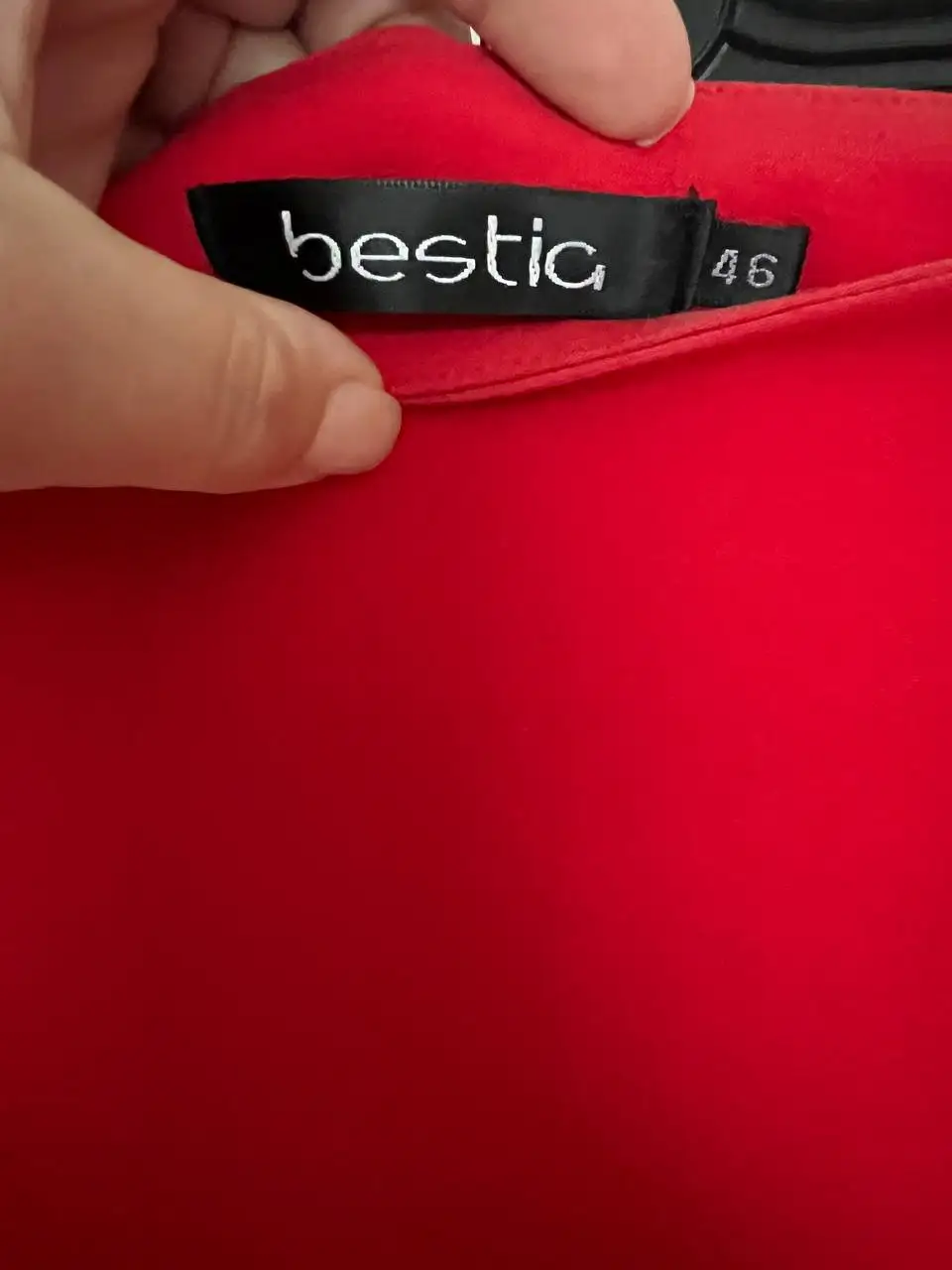 Классическая юбка карандаш Bestia размер 46 - Женская одежда (Одежда) в Томск