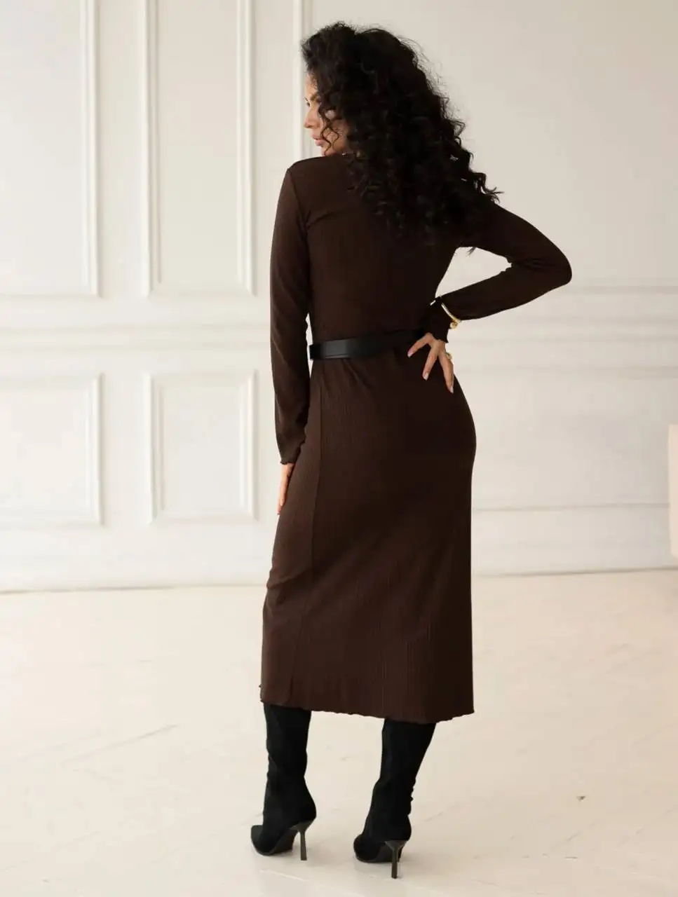 Тепленькое платье 46 размера для зимы-осени-весны - Платья (Одежда) в Томск