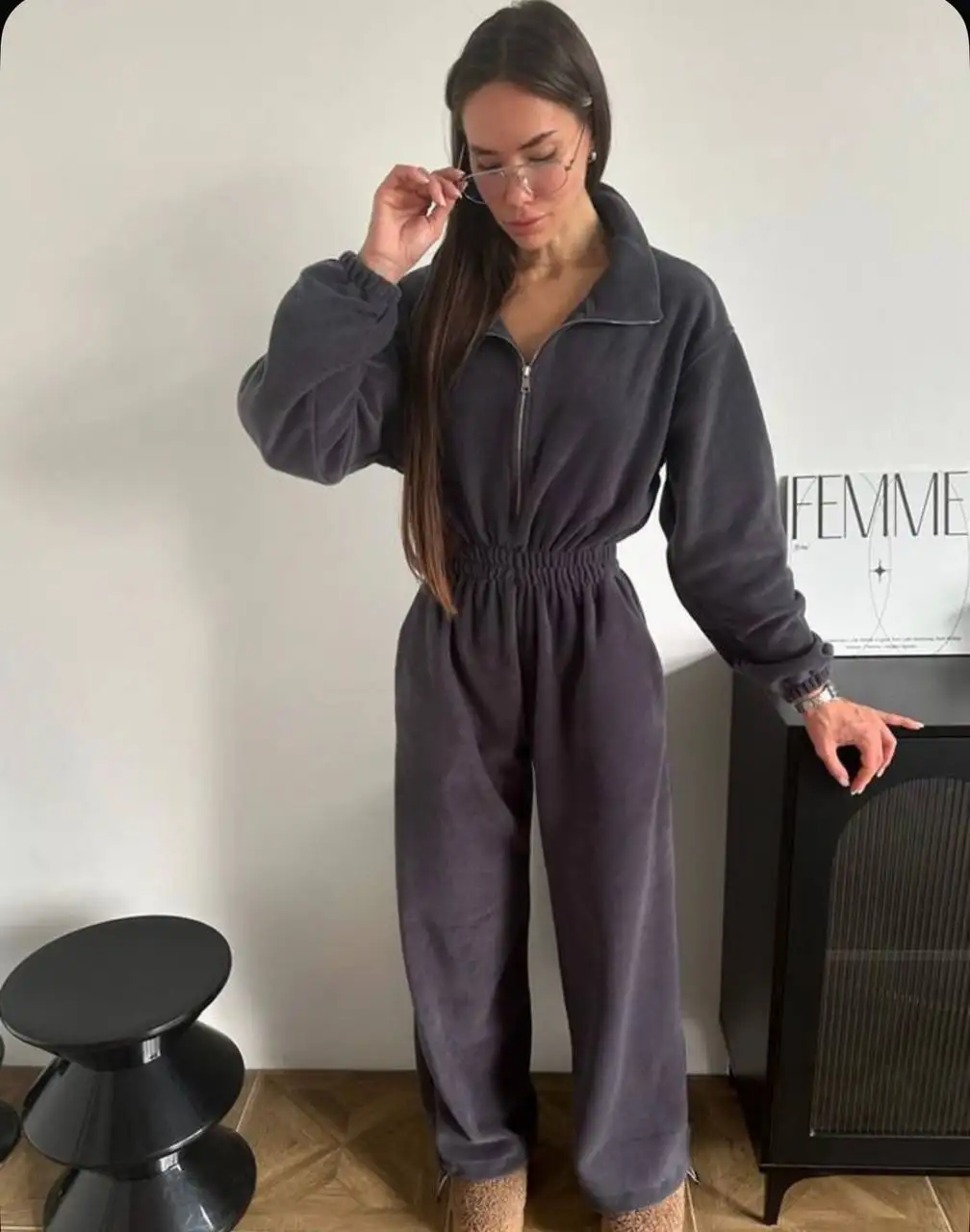 Комбинезон флисовый новый - Верхняя одежда (Одежда) в Томск