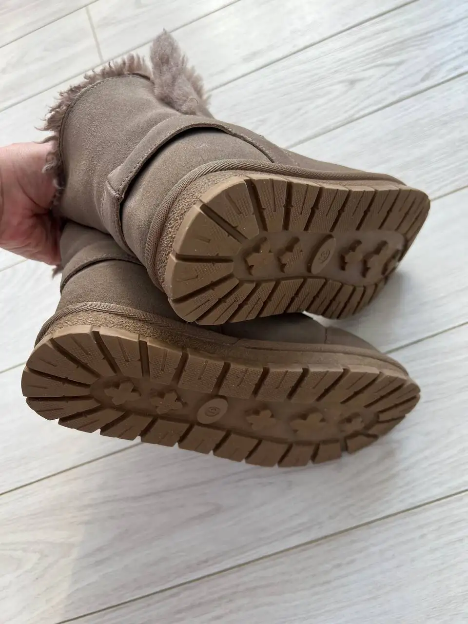 Угги луноходы размер 37 - Обувь (Одежда) в Томск