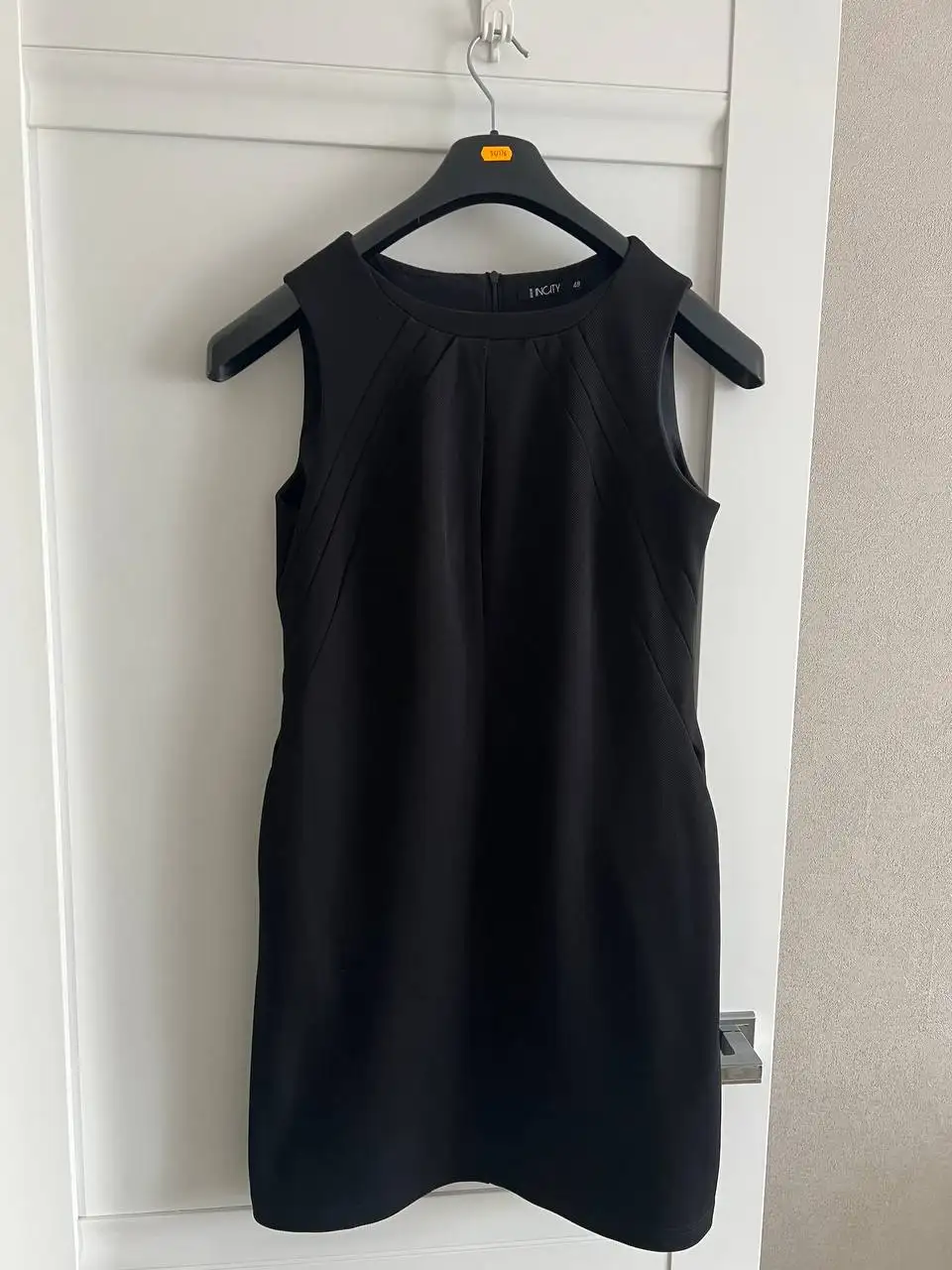 Маленькое черное платье на невысокий рост - Платья (Одежда) в Томск