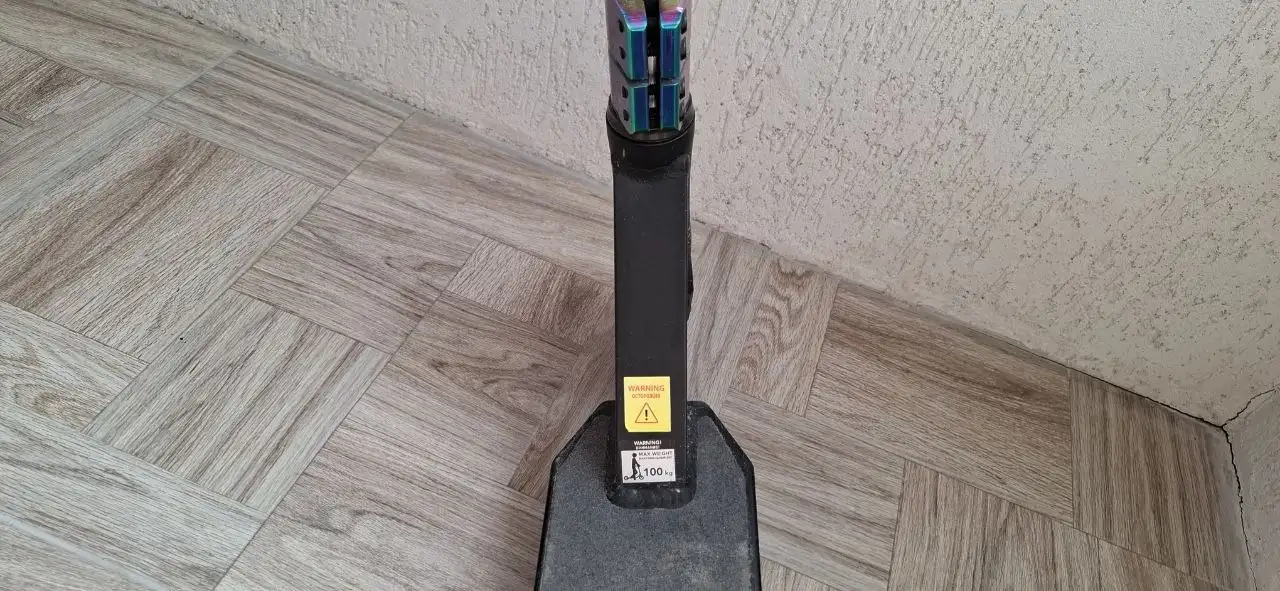 Продам почти новый самокат без дефектов - Барахолка в Томск