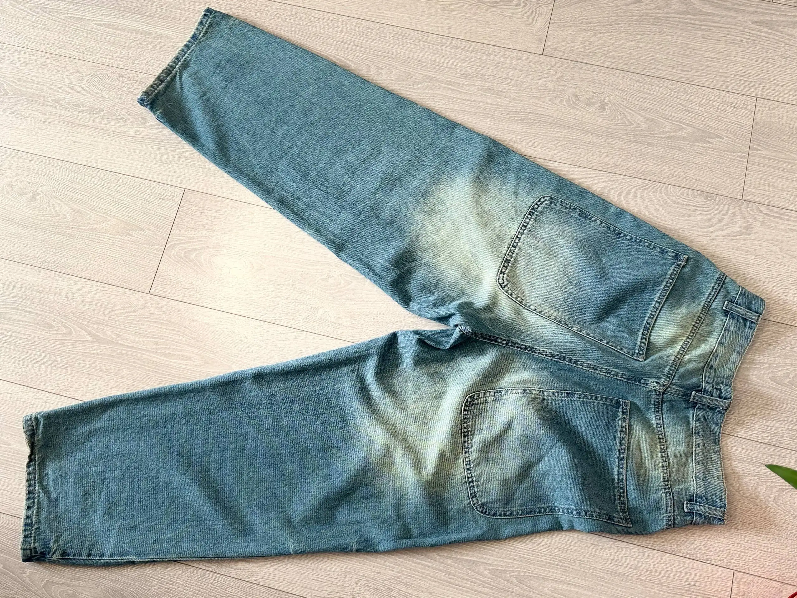 Продам новые джинсы, одевал один раз - Джинсы (Одежда) в Томск