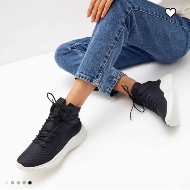 Ботинки Ecco оригинал размер 36 новые - частное объявление в Томск