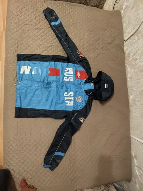 Ветровка Russia размер XL - частное объявление в Томск