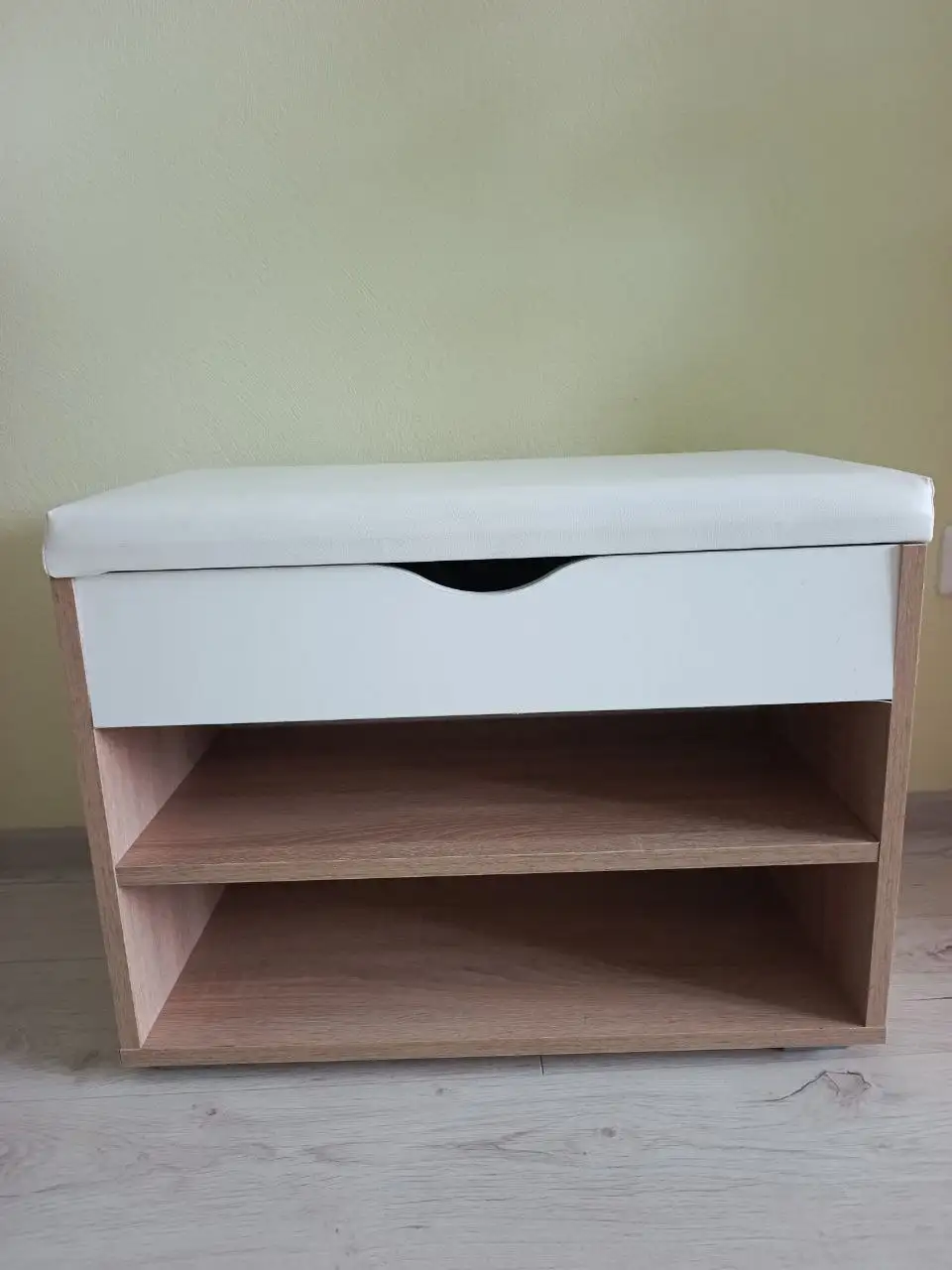Обувница в хорошем состоянии - Мебель для хранения (Для дома и дачи) в Томск